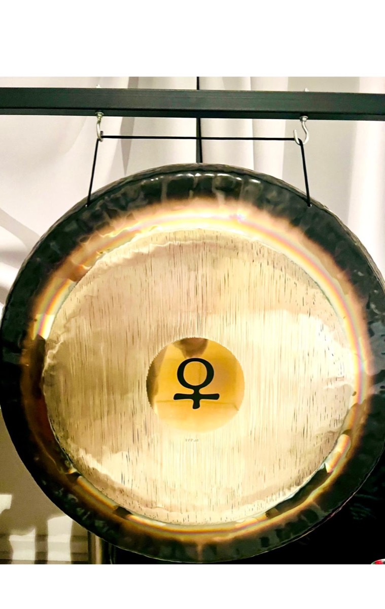 Venus planetary gong